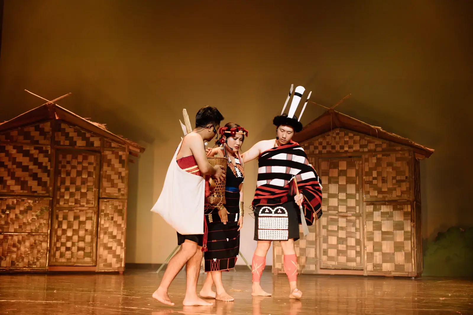 Sümi folktale narration sequence with scrim projection, A Winter Night's Dream.